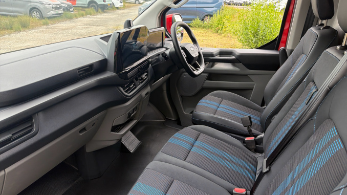 Ford Transit Custom 320 L1 Diesel Fwd 2.0 EcoBlue 170ps H1 Van Sport Auto - Image 13